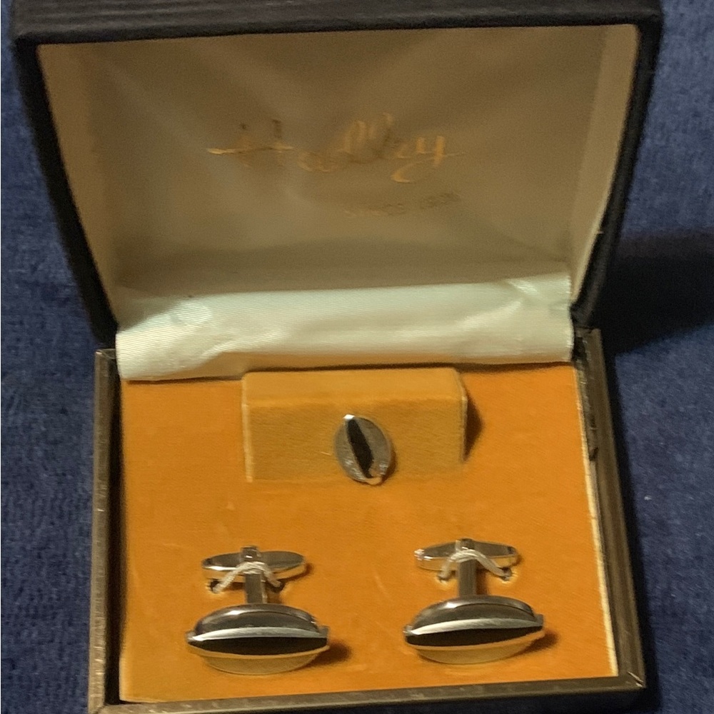 Vintage Hadley Silver tone Oval Cufflinks W/ Matching Tie Tack since 1905